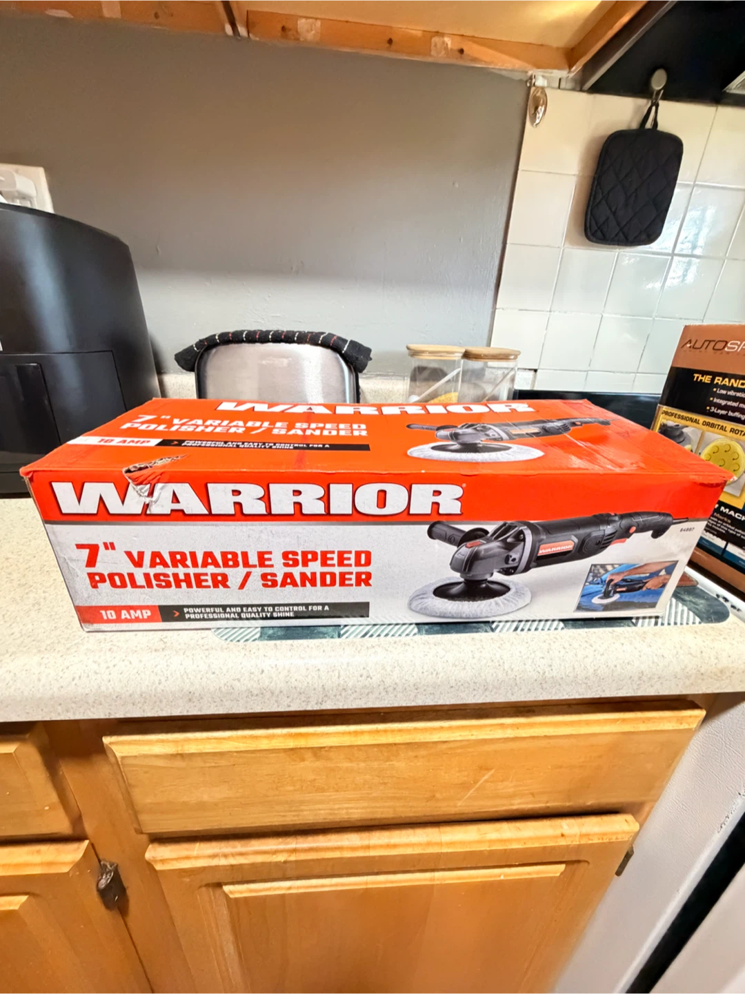 Warrior 7" Variable Speed Polisher/Sander - 10 Amp