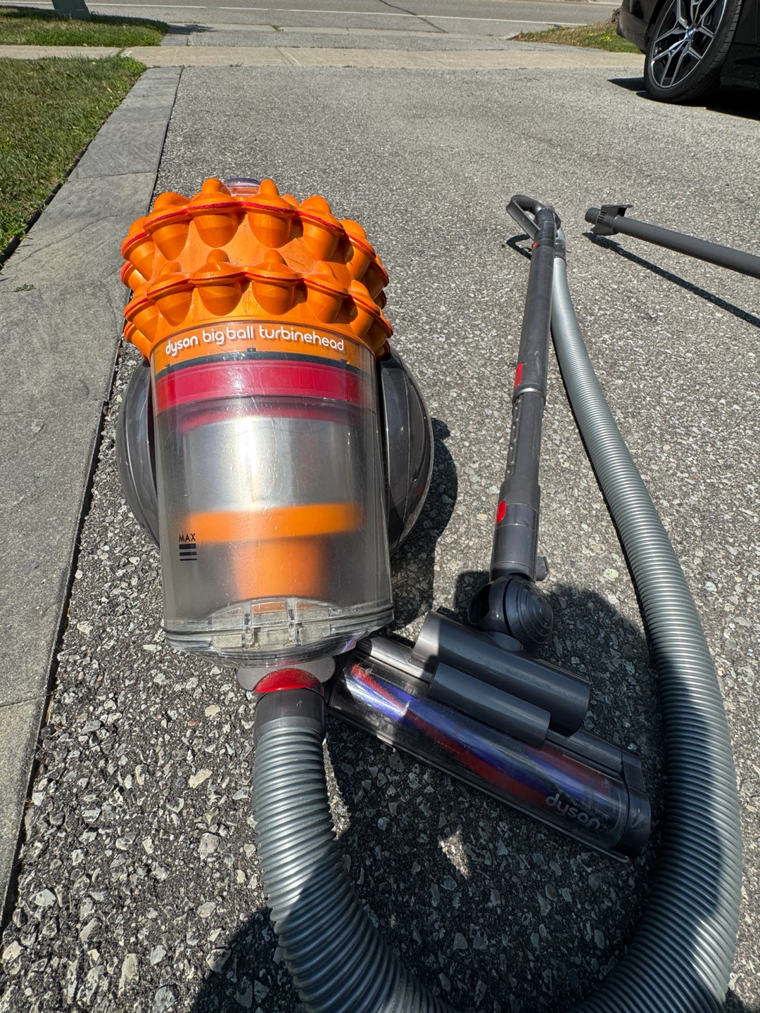 Dyson Big Ball Turbinehead Vacuum Cleaner - photo 3