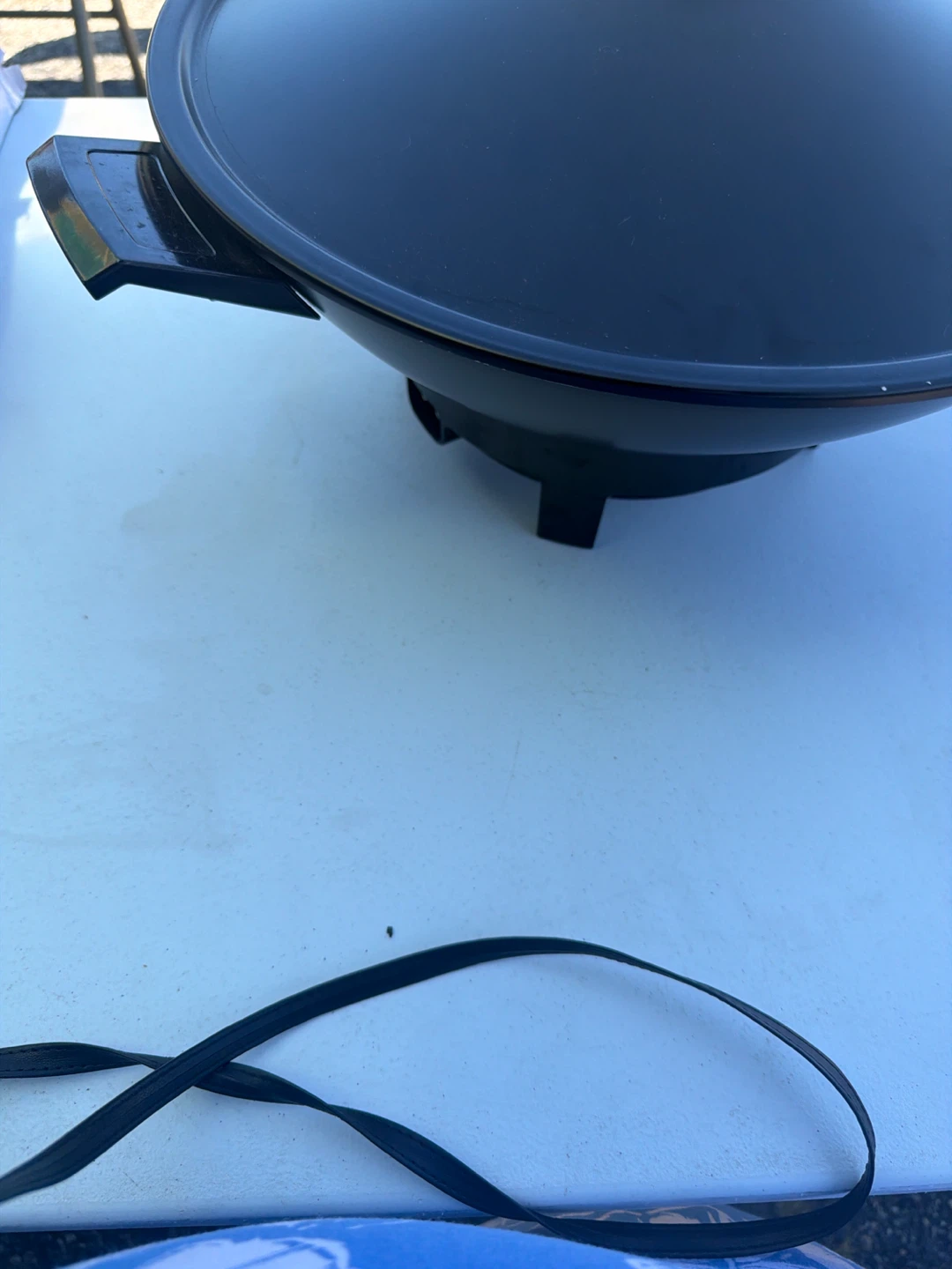 West Bend Electric Skillet with Lid - photo 2