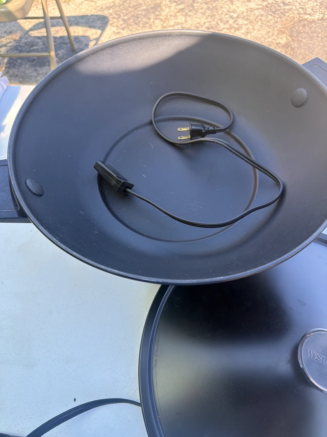 West Bend Electric Skillet with Lid - photo 3
