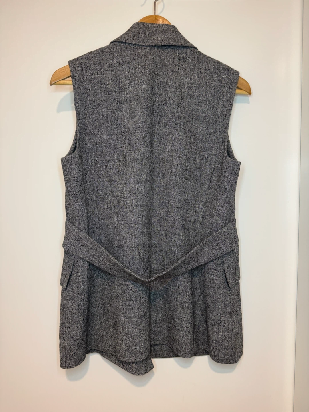 Theory Sideway Linen Crepe Belted Long Vest Gray Size 6 - photo 2