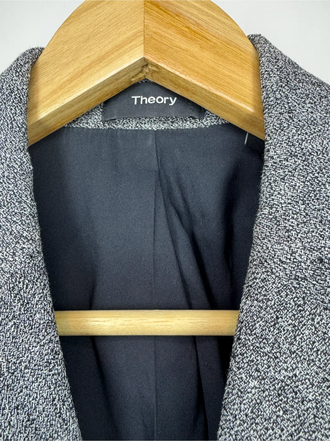 Theory Sideway Linen Crepe Belted Long Vest Gray Size 6 - photo 3