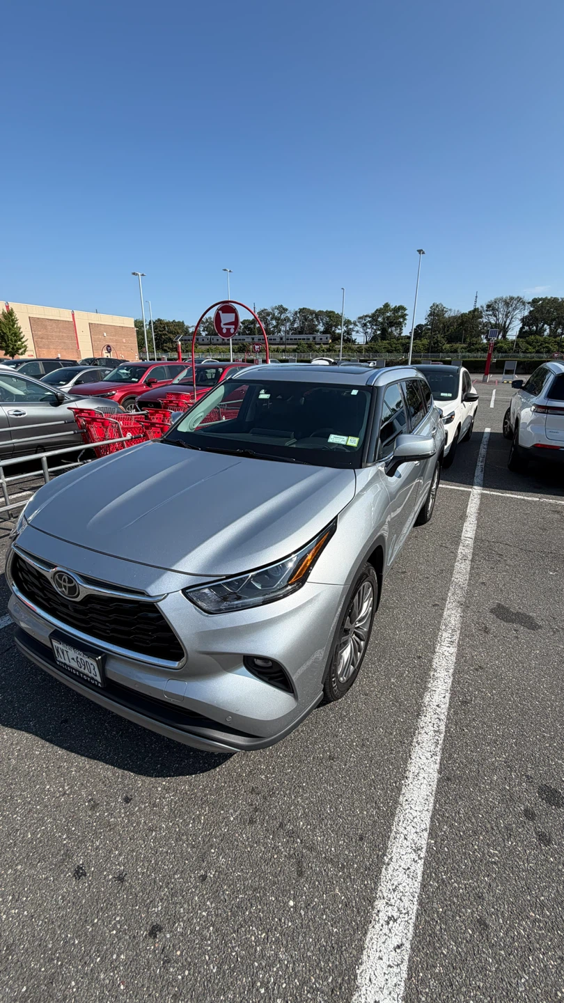 Used Toyota Highlander Platinum 2021 AWD - photo 2