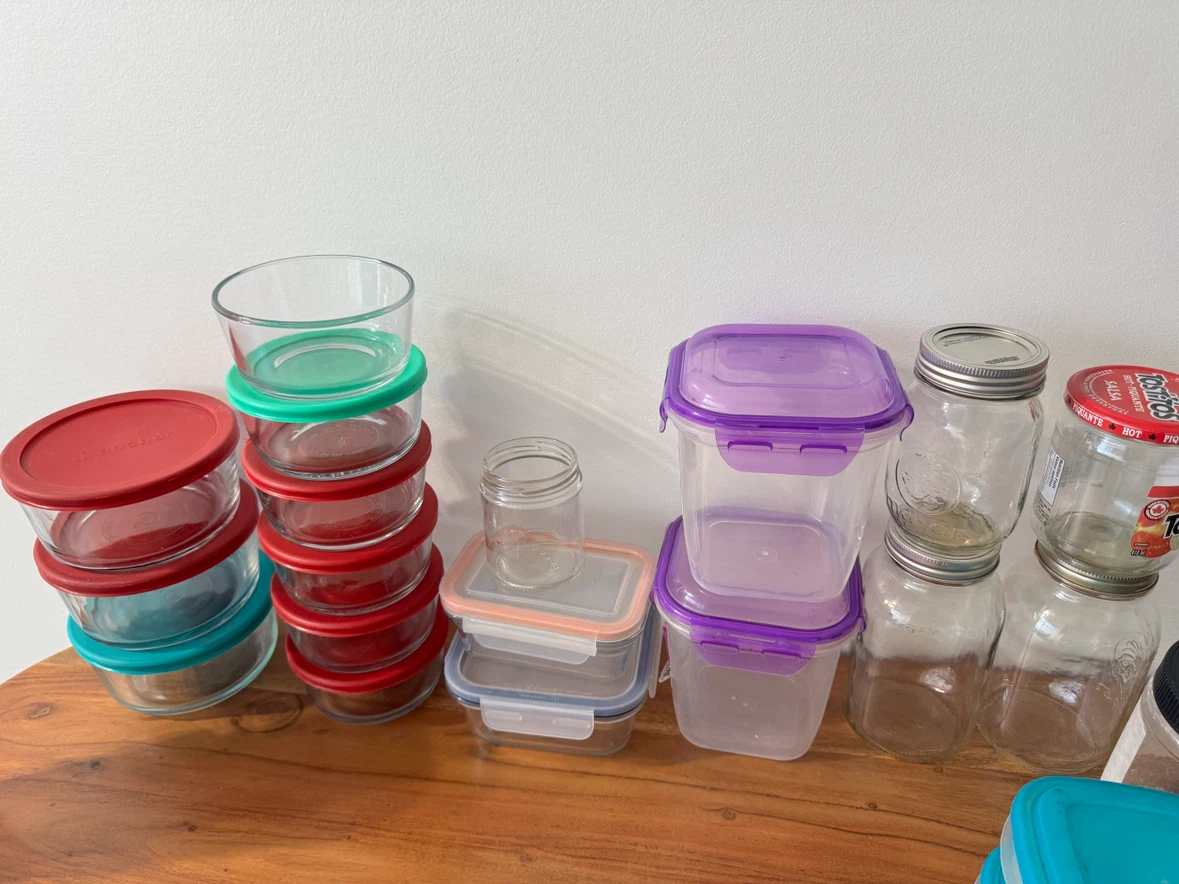 Assorted Food Storage Containers Bundle – Glass & Plastic - photo 4