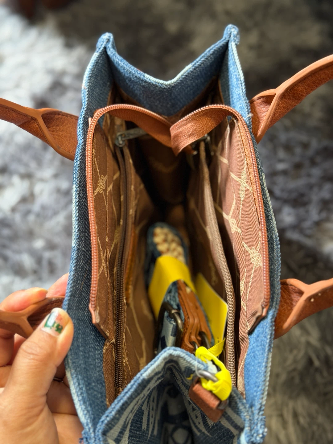 Wrangler Denim Tote Bag with Geometric Pattern - photo 2