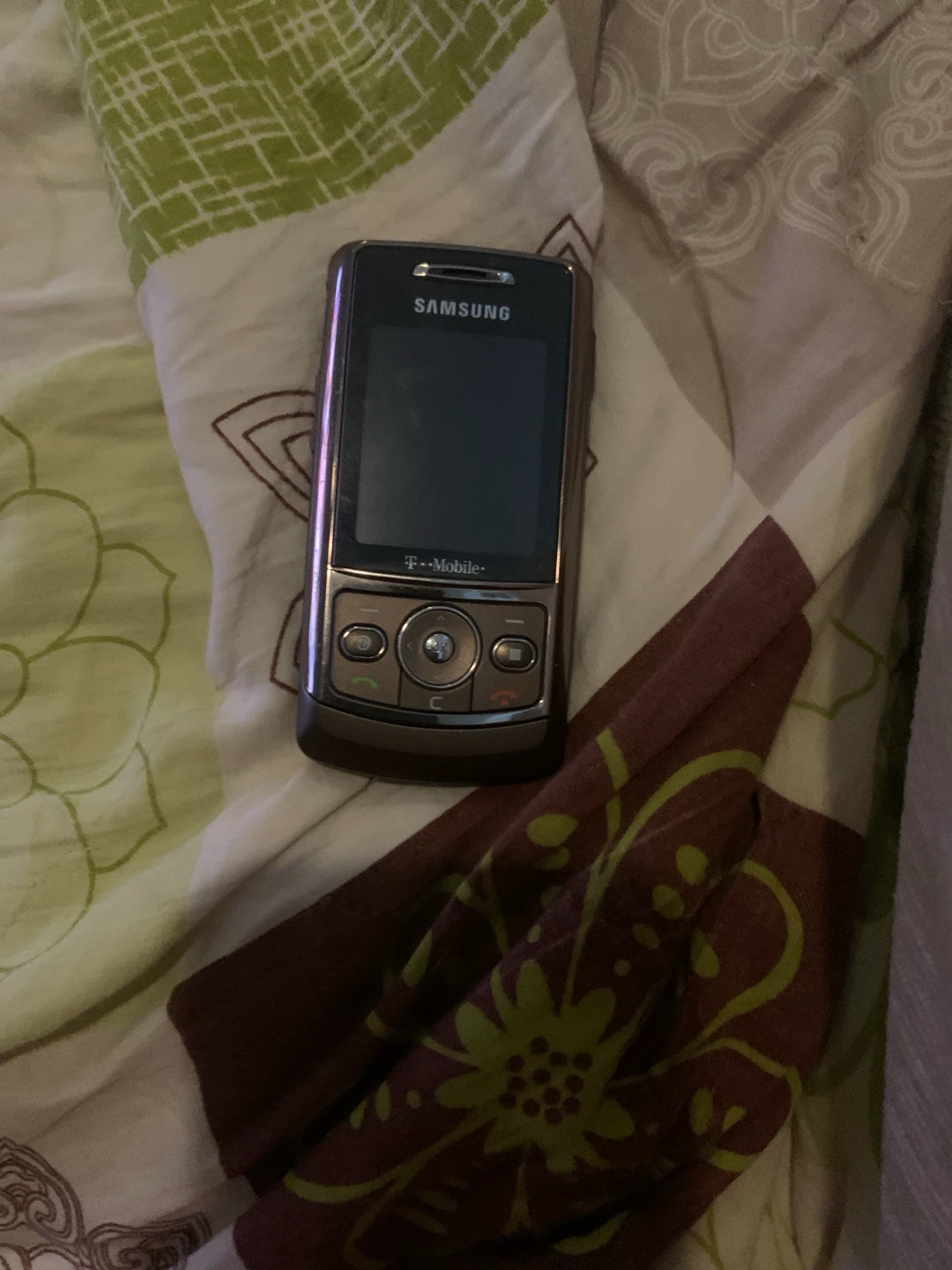 Sony Ericsson & Samsung T-Mobile Phones - photo 3