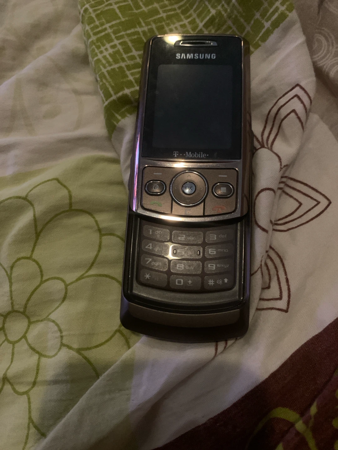 Sony Ericsson & Samsung T-Mobile Phones - photo 4