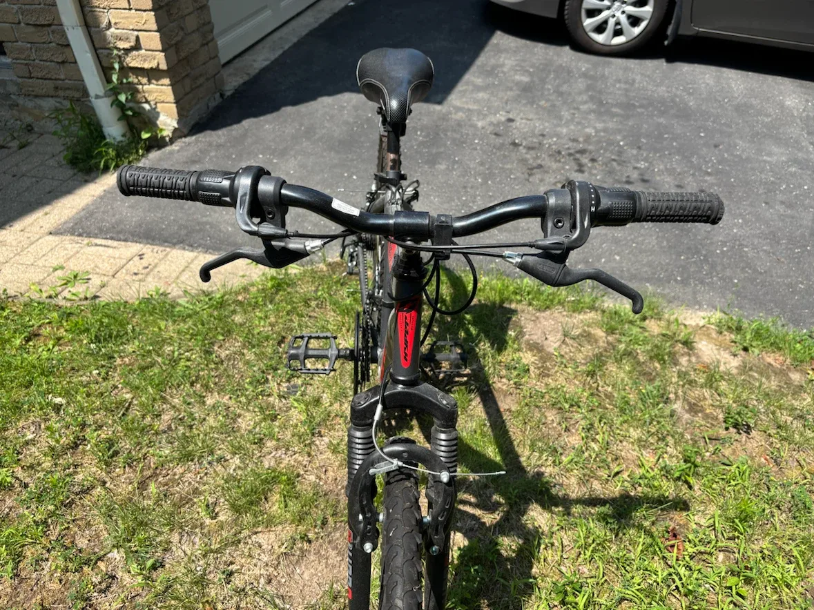 Hyper Mountain Bike - photo 3