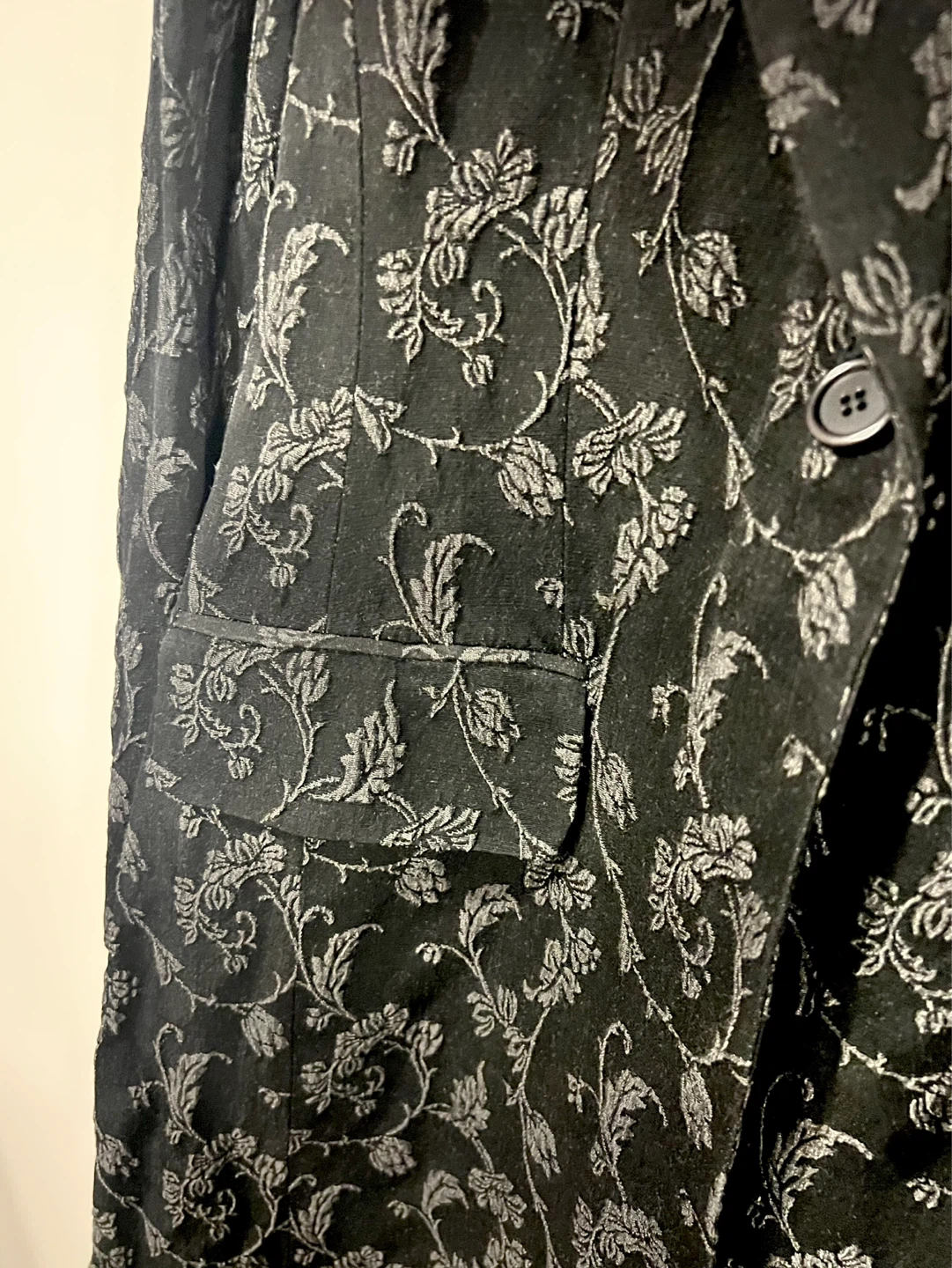 Whistles LONDON Black Floral Jacquard Long Blazer - photo 4