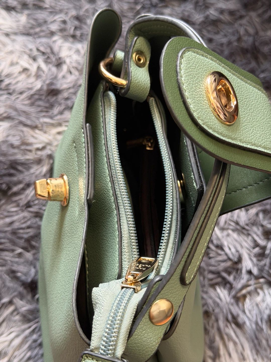 Sage Green Handbag with Gold Hardware - photo 3