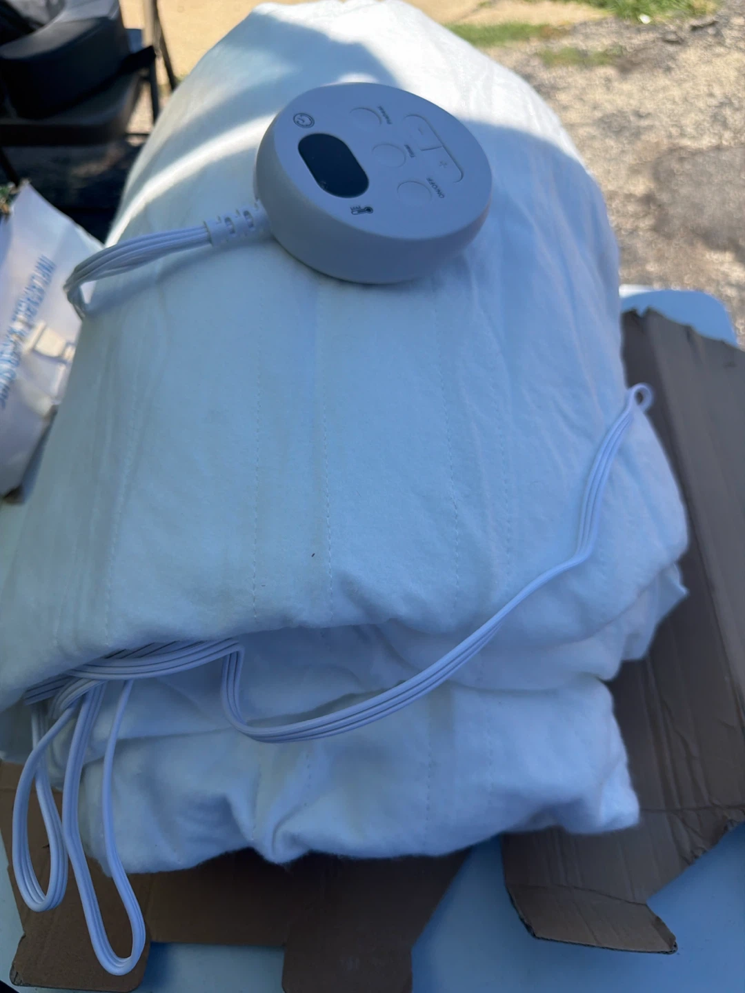 Heated Mattress Pad ( king size ) - photo 2