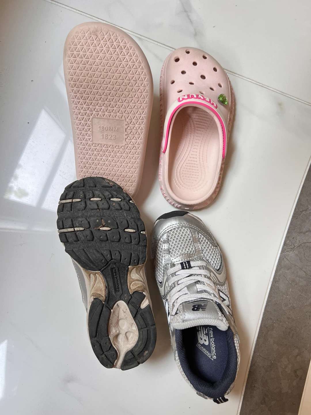 2 pairs of kid’s shoes - photo 2