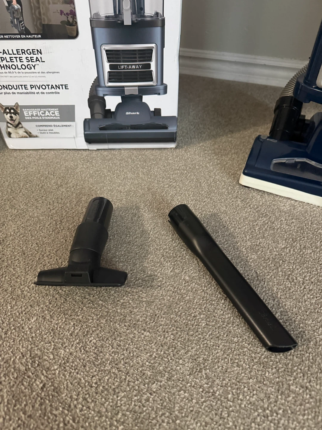 LIKE NEW Shark Navigator Upright Vacuum - photo 3