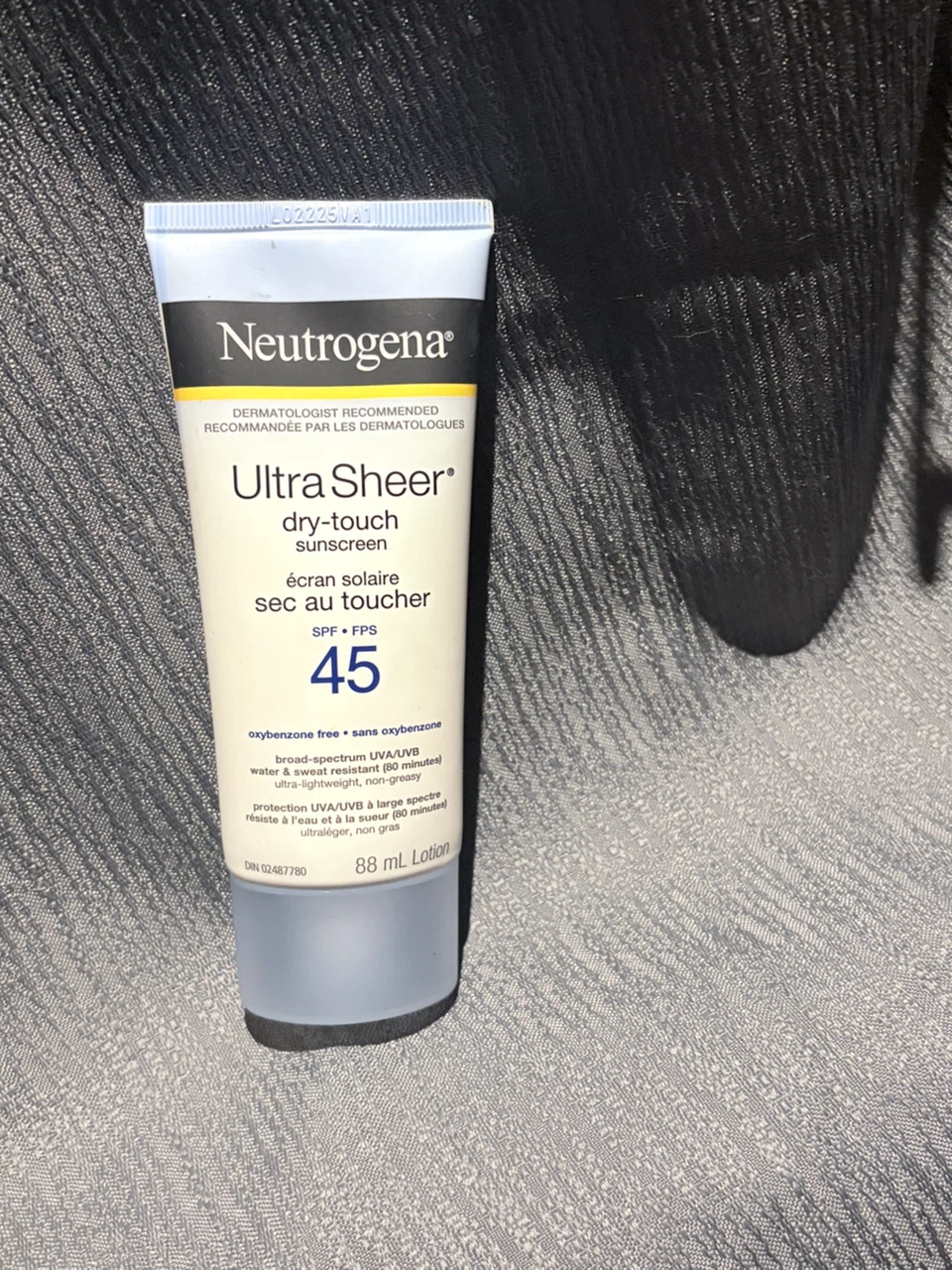 Neutrogena Ultra Sheer Dry-Touch Sunscreen SPF 45