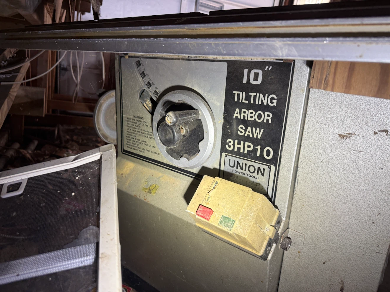 Union 10’ Cabinet Table Saw - photo 3