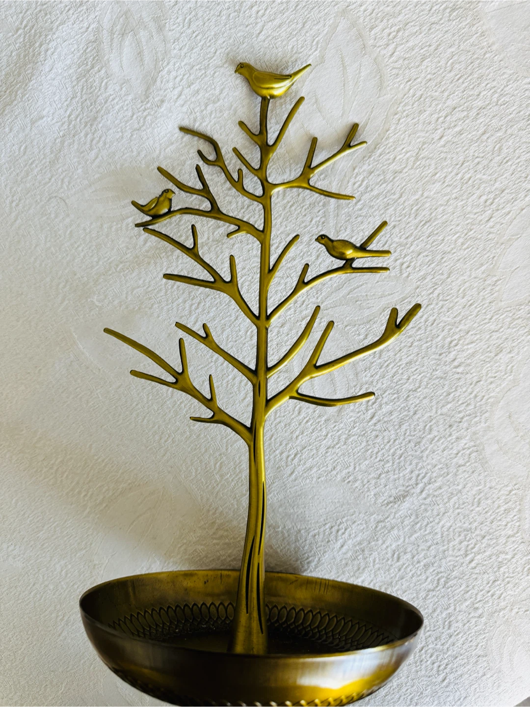 Beautiful Gold colour Jewellery organizer Tree. Brand new. - photo 3