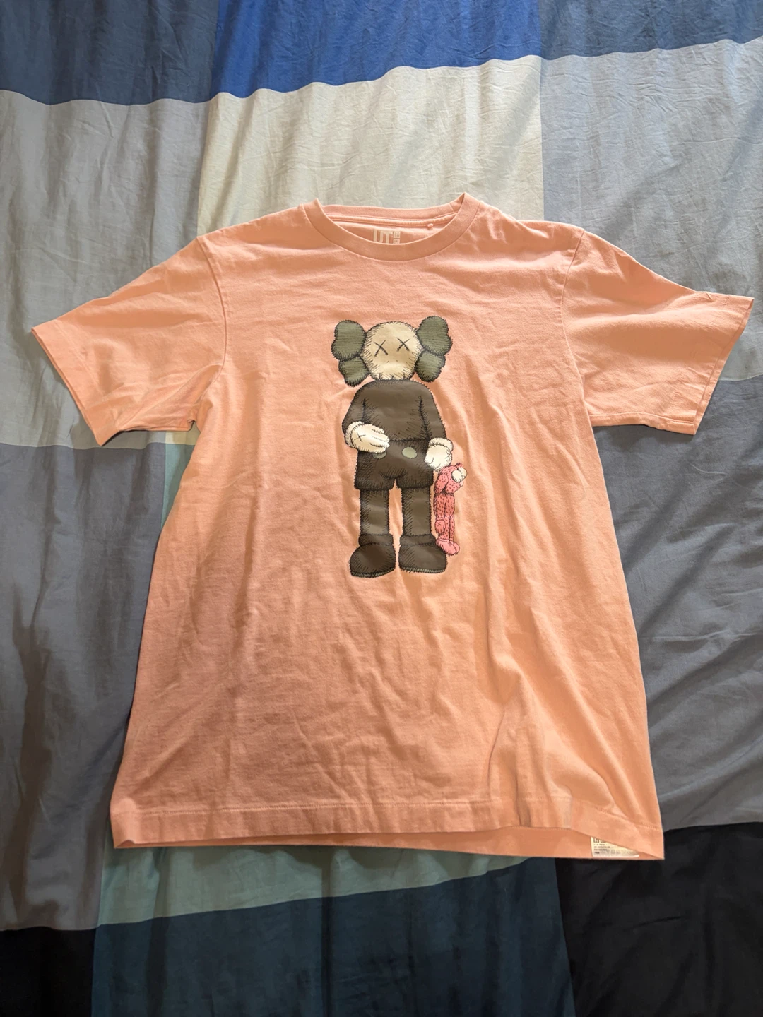 Uniqlo UT KAWS Companion T-Shirt Peach Size M