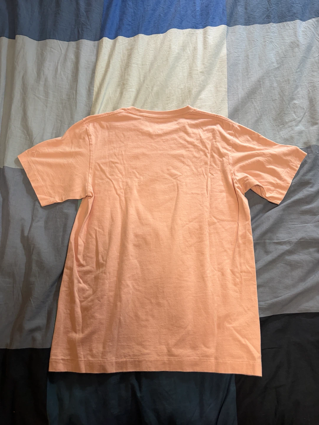 Uniqlo UT KAWS Companion T-Shirt Peach Size M - photo 4