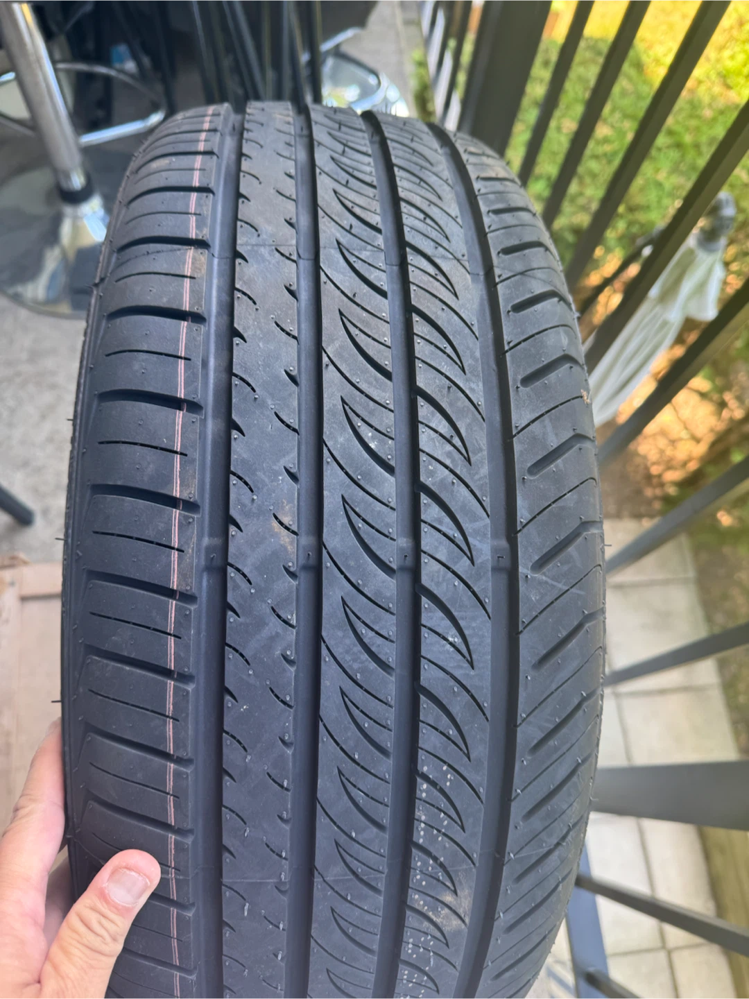 HILO GREEN-PLUS Tire 225/55R17 SET(4pcs) - photo 3