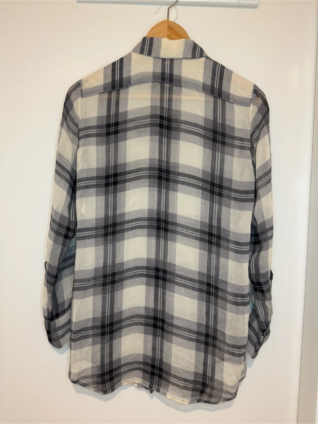 Babaton Aritzia 100% Silk Plaid Button Up Blouse - photo 2