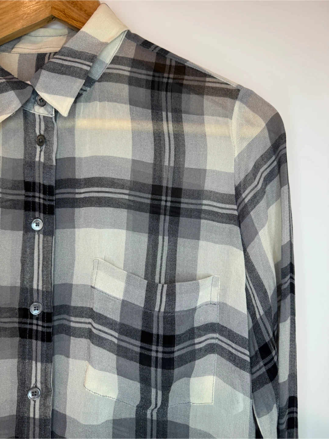 Babaton Aritzia 100% Silk Plaid Button Up Blouse - photo 5