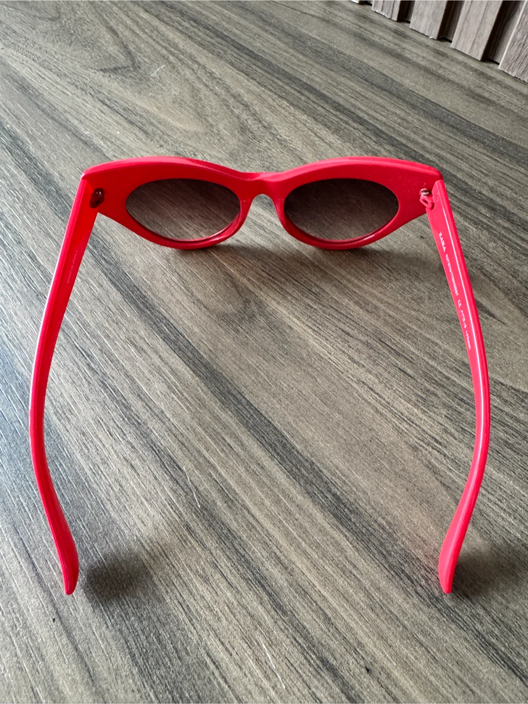 Red Zara Cat-Eye Sunglasses - photo 2