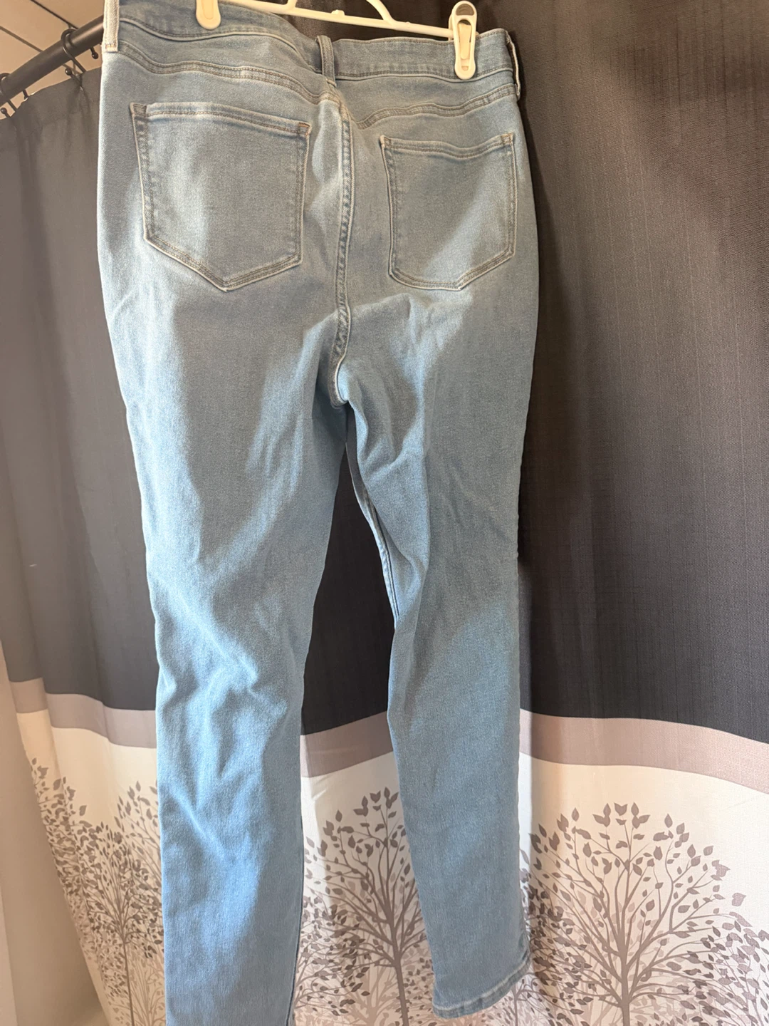 Old navy women’s jeans - photo 2