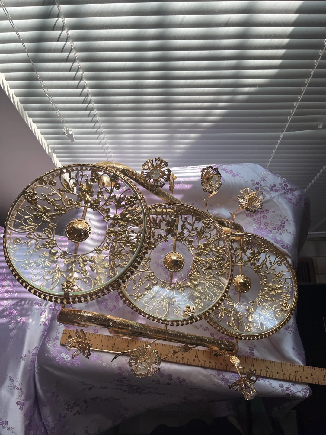 Decorative stacked plates - photo 2