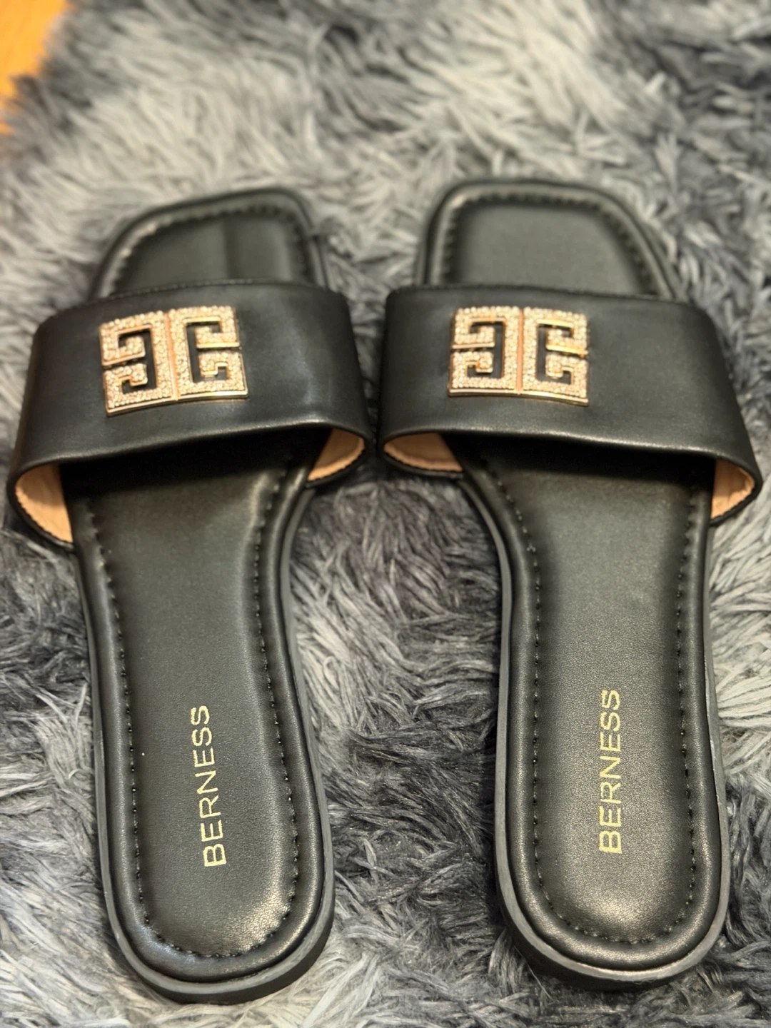 Berness Black Slides with Gold Embellishment - Size 8