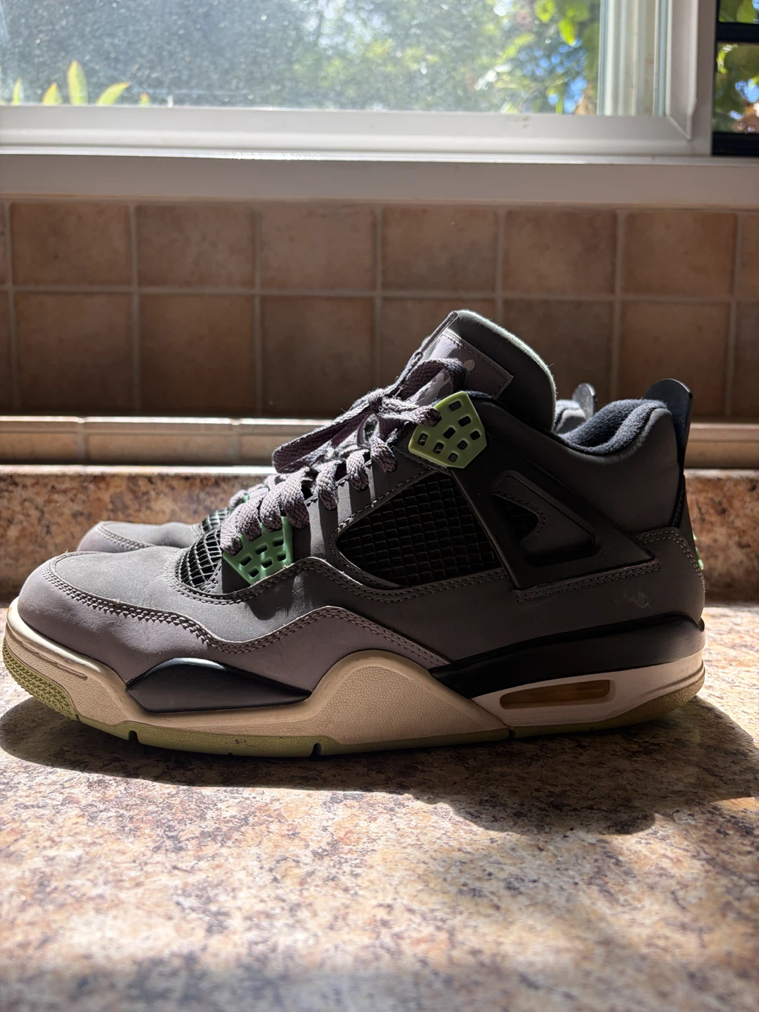 Air Jordan 4 Retro 'Green Glow' - photo 3