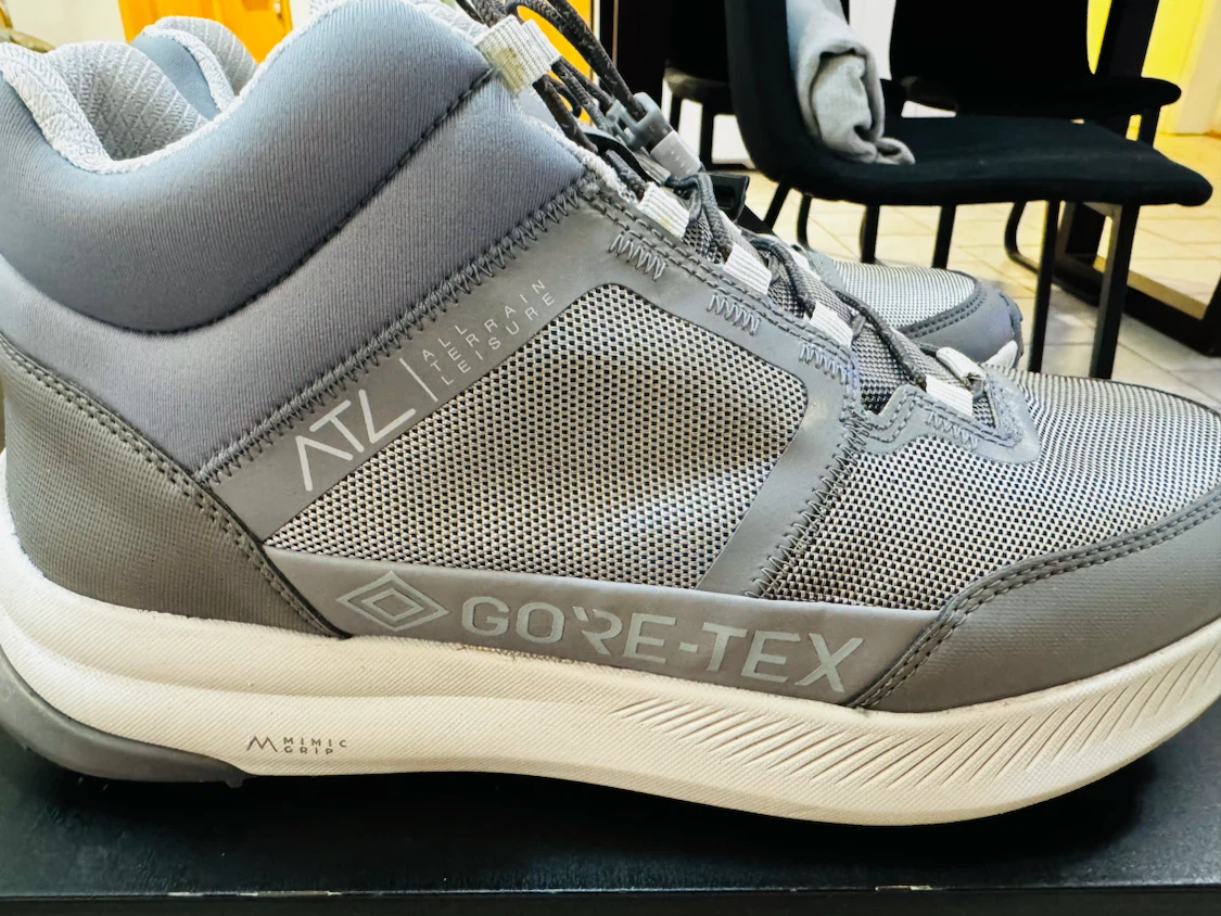 Clarks ATL Trek Waterproof Gore-Tex Sneakers / Hiking Shoes - photo 2