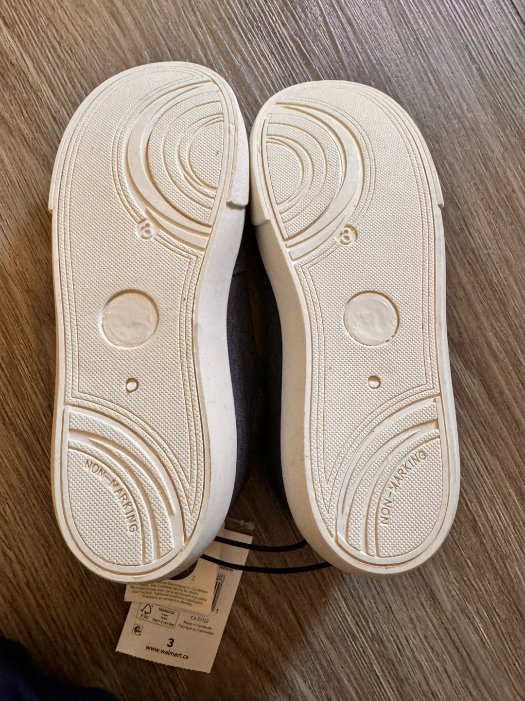 Children's Casual Shoes Size 3 new - photo 2