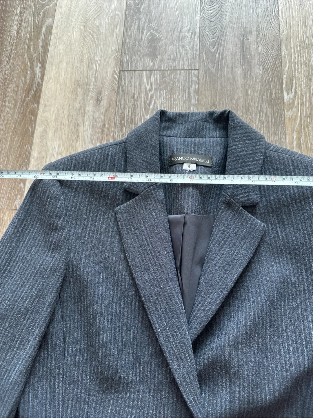 Franco Mirabelli Blue Grey Pinstripe Blazer - Size 6 - photo 3