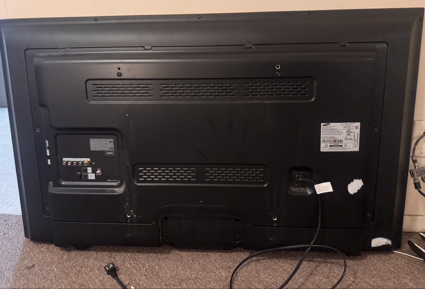 Samsung 50" 1080p HDTV (Model: UN50EH5000) – Great Condition! - photo 4