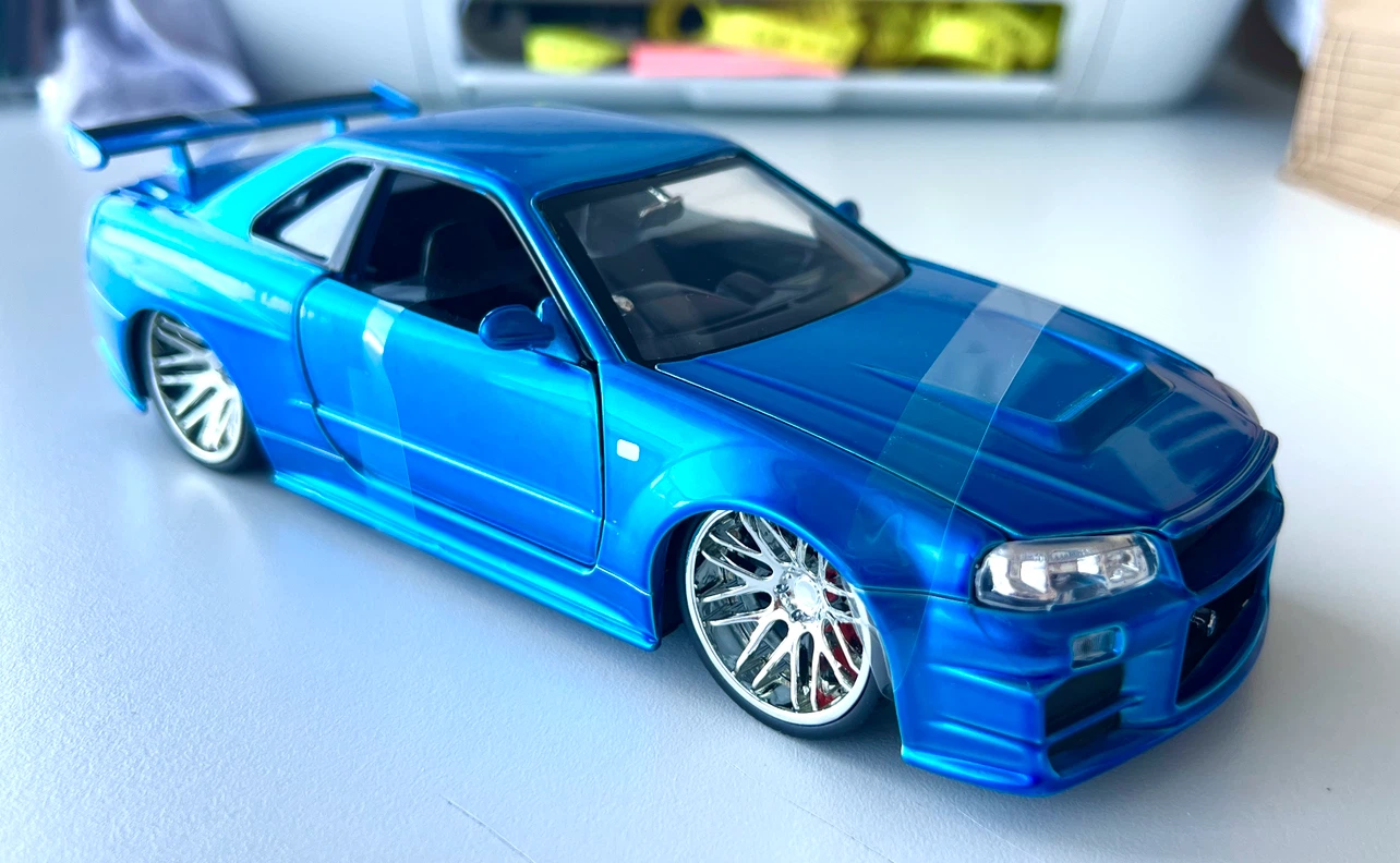 1:24 Blue Nissan Skyline GT-R R34