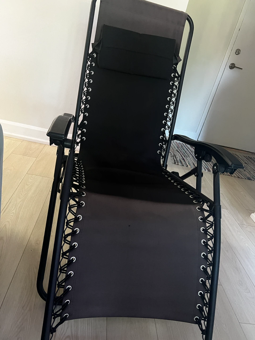 Black Zero Gravity Chair with Headrest