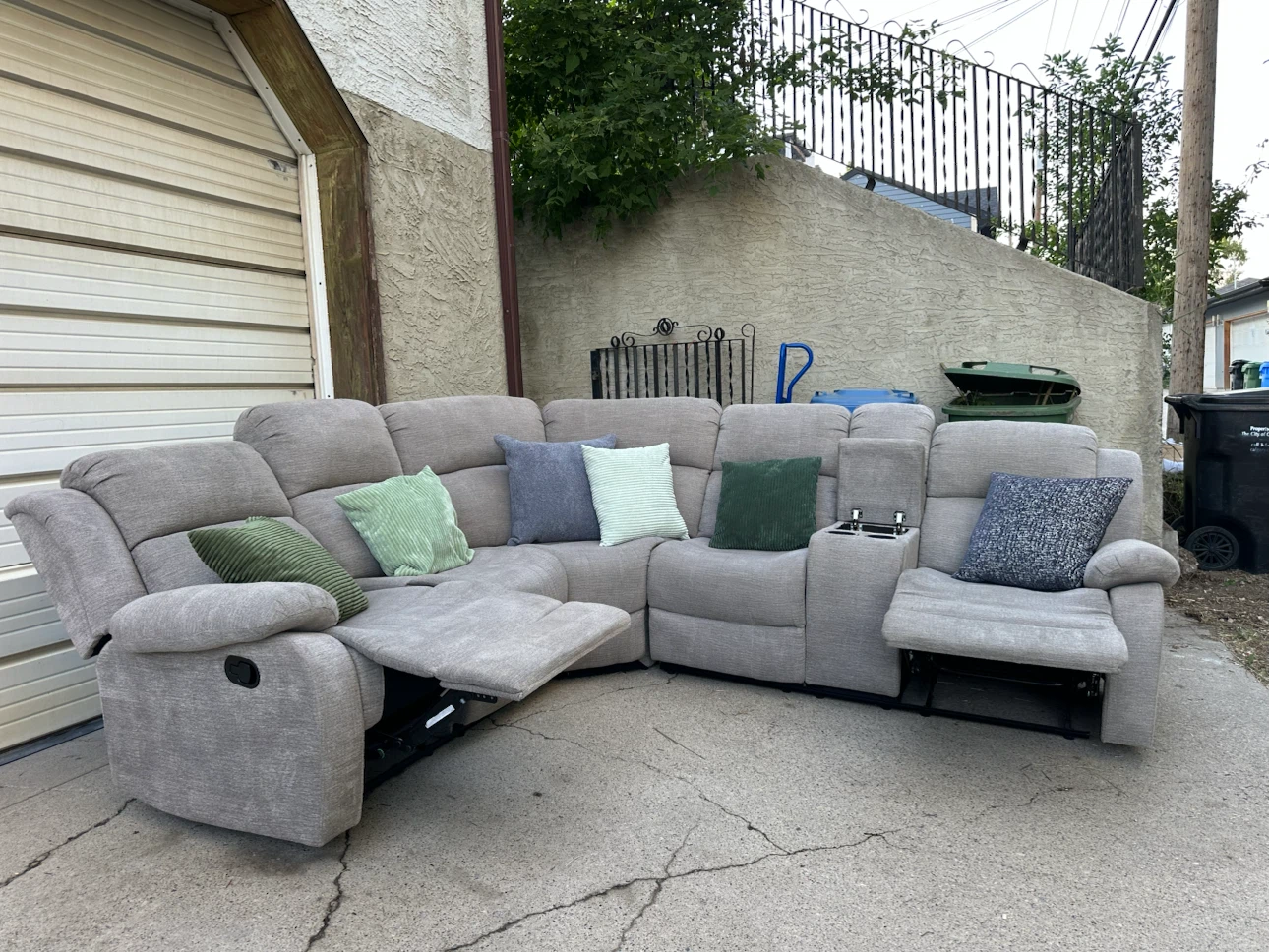 Leon’s Light Grey Reclining Sectional - photo 5