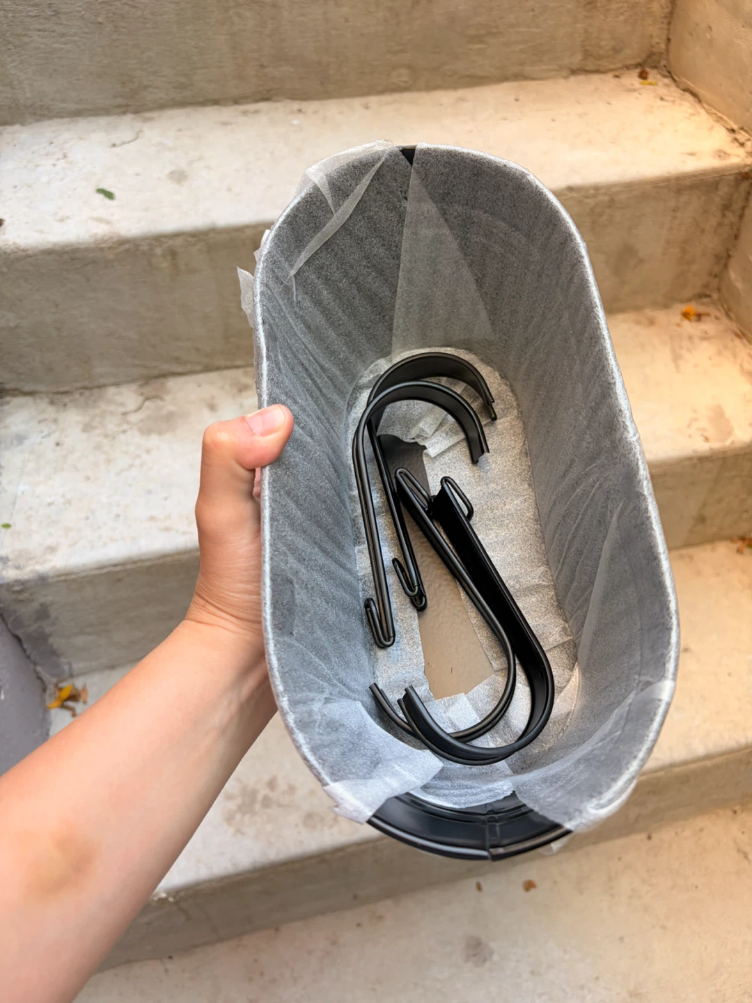 Hanging plant box - photo 2