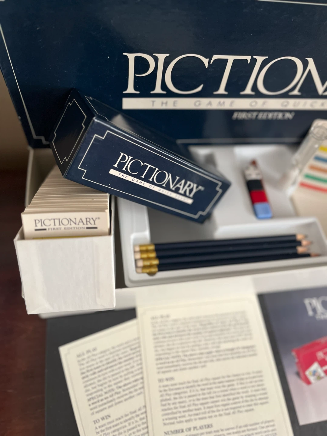 Pictionary: The Game of Quick Draw - First Edition Board Game - photo 2
