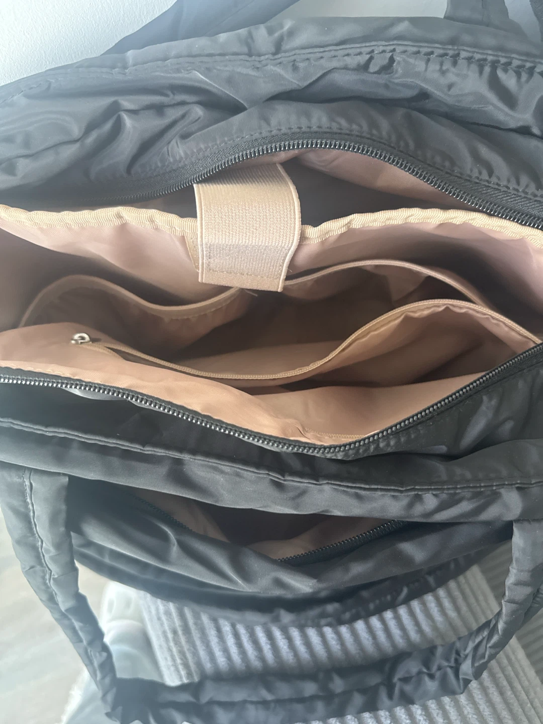 Black Nylon Puffer Tote Bag - photo 2