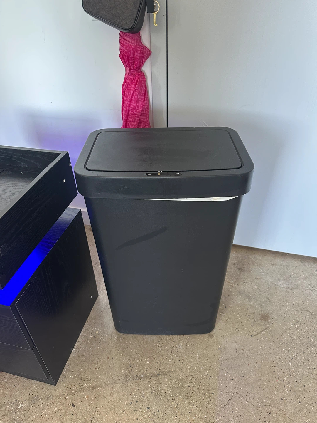 Black Automatic Sensor Trash Can