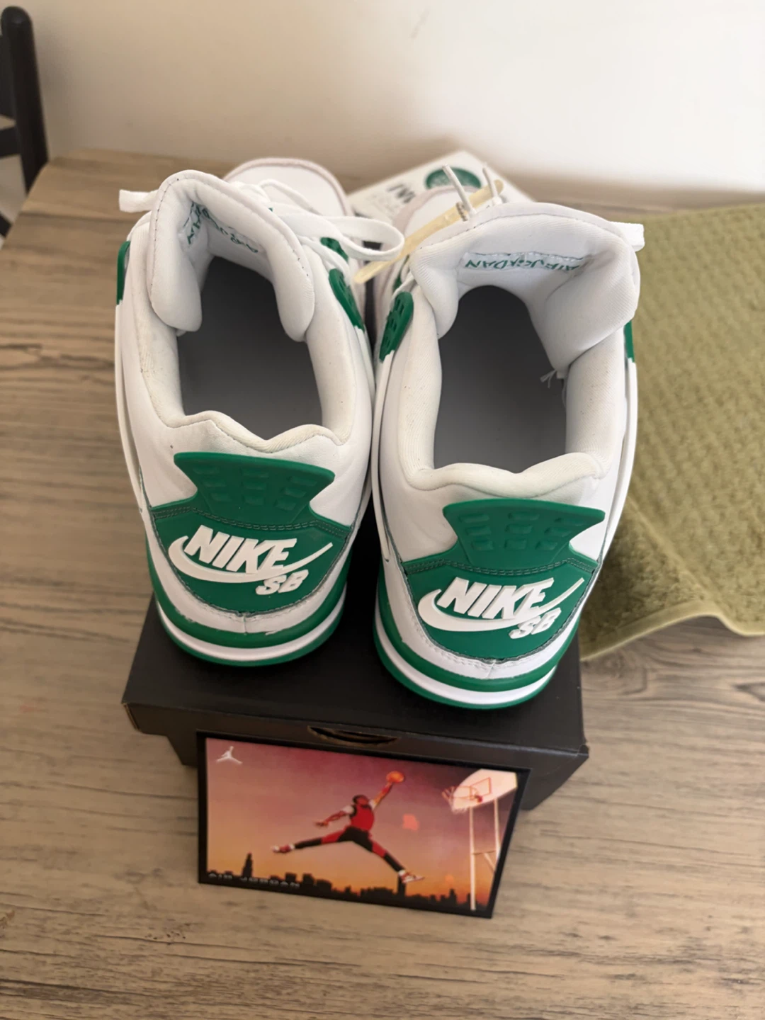 Nike SB Jordan 4 'Pine Green' Sneakers - photo 2