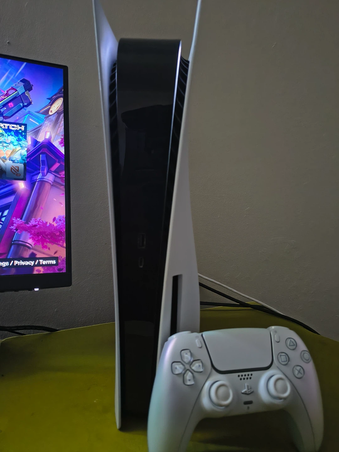 PlayStation 5 - Disc Edition