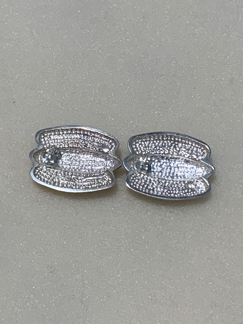 Silver Tone Clip-On Earrings - photo 2