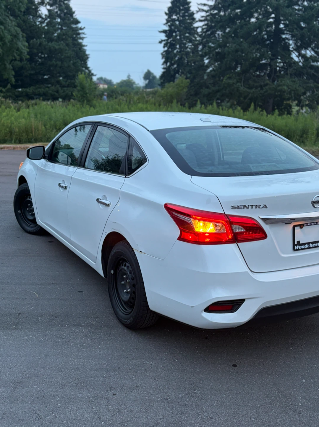 2016 Nissan Sentra SV - photo 3