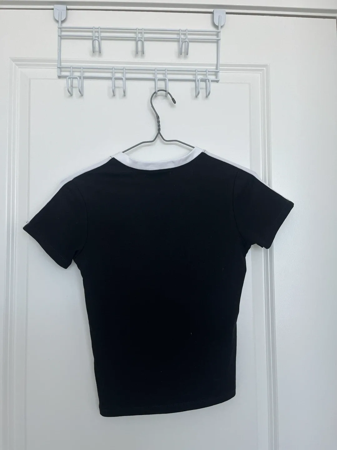 Black T-Shirt with Emirates Fly Better Logo - photo 2