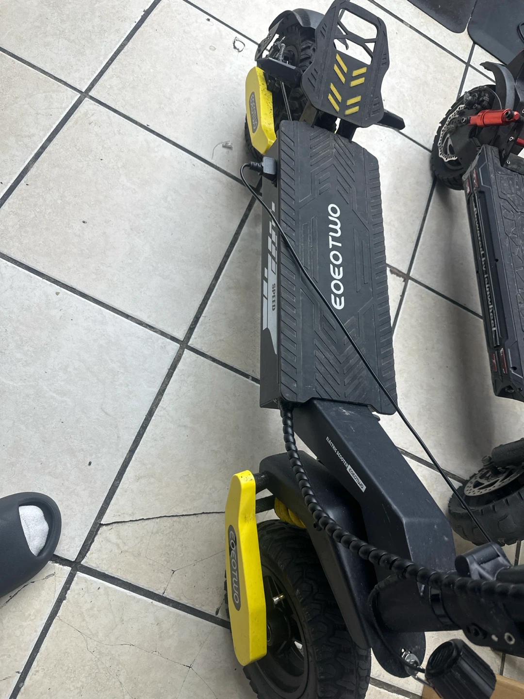 ECOOTWO Electric Scooter - photo 3