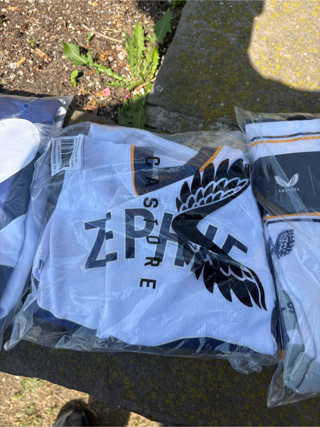 Everton FC Jersey and Socks Set - photo 2