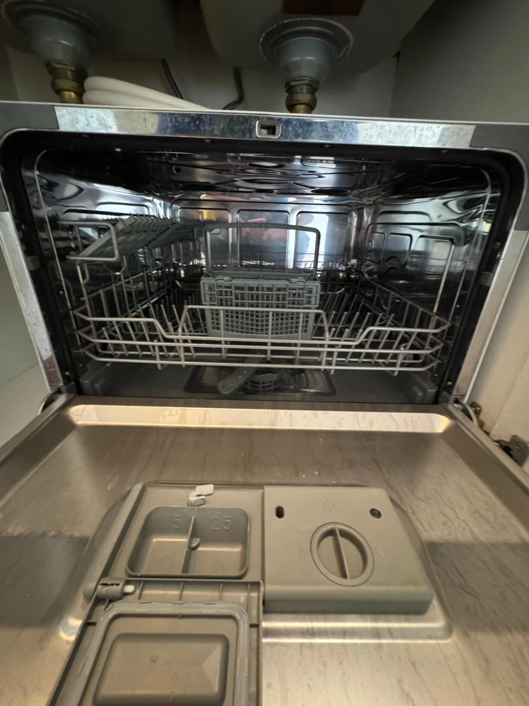 Danby countertop (or under sink) dishwasher - photo 4