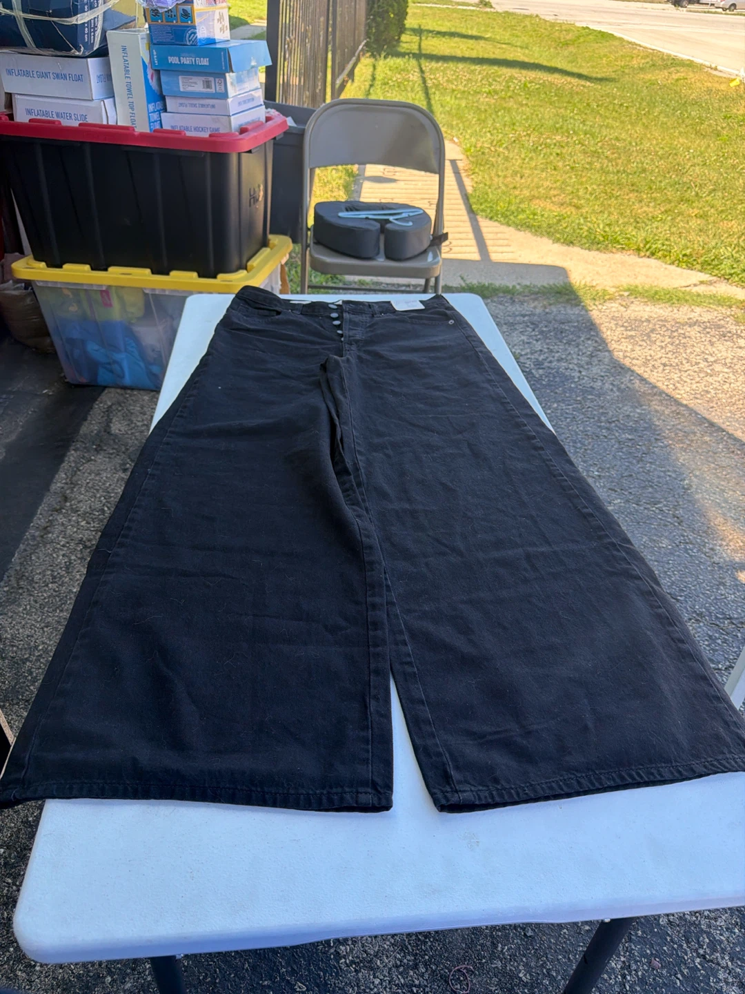 Universal Thread Super Wide Leg Jeans Black Size 8